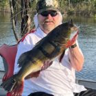 Buck McNeely, host of popular outdoor show, dies