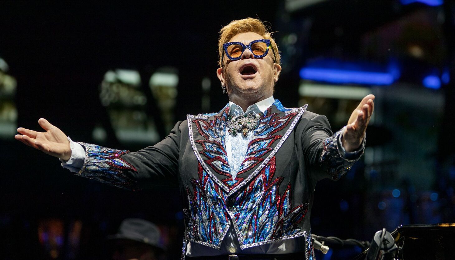 Elton John remporte un Emmy, obtient le statut de EGOT : Qui d’autre a un EGOT?
