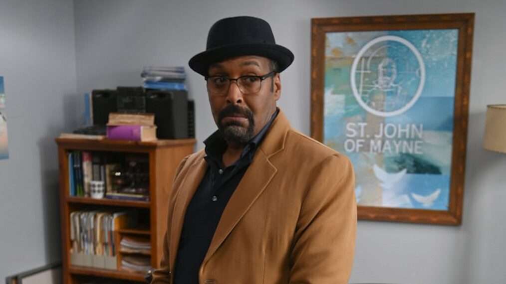Jesse L. Martin parle des réponses au bombardement et de la relation compliquée d’Alec avec son ex-femme Marisa (VIDÉO)