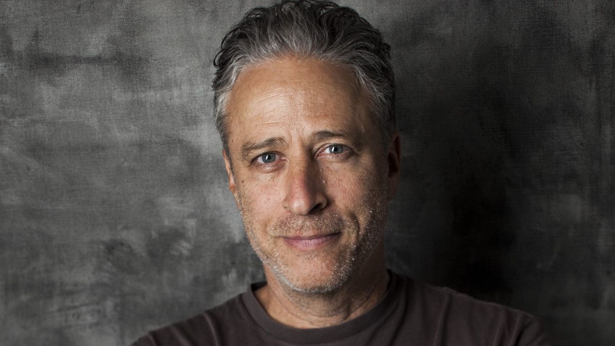 Jon Stewart de retour pour animer ‘The Daily Show’ sur Comedy Central, en tant qu’animateur d’un jour par semaine