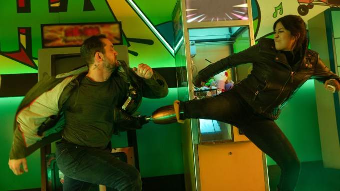 Le spectacle “Echo” de Marvel fait ses débuts en tant que meilleur spectacle à la fois sur Disney+ et Hulu