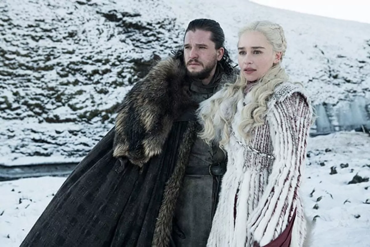 Les créateurs de la dernière saison de “Game of Thrones” se défendent contre les critiques : c’est comme une drogue