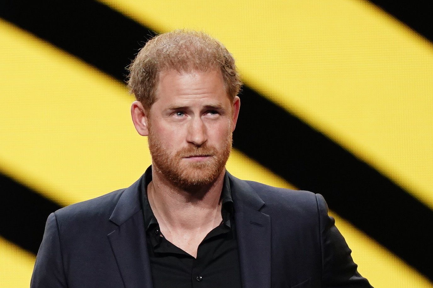 Prince Harry accuse John Travolta de s’approprier l’histoire de sa danse avec feu la princesse Diana