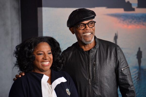 Samuel L. Jackson rejoint Kevin Hart dans une série sur Peacock : Night Fight – Émission annulée et renouvelée, audiences.