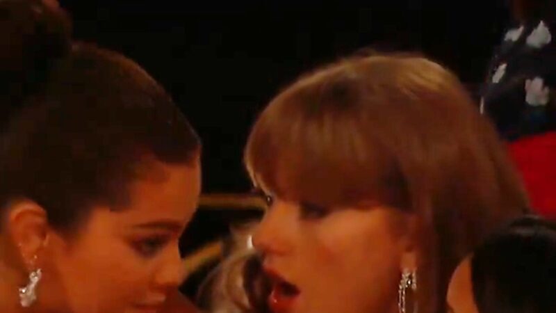 Selena Gomez parle de Kylie & Timothée avec Taylor Swift aux Globes