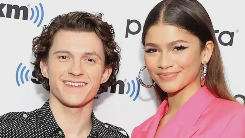 Tom Holland nie la rupture avec Zendaya