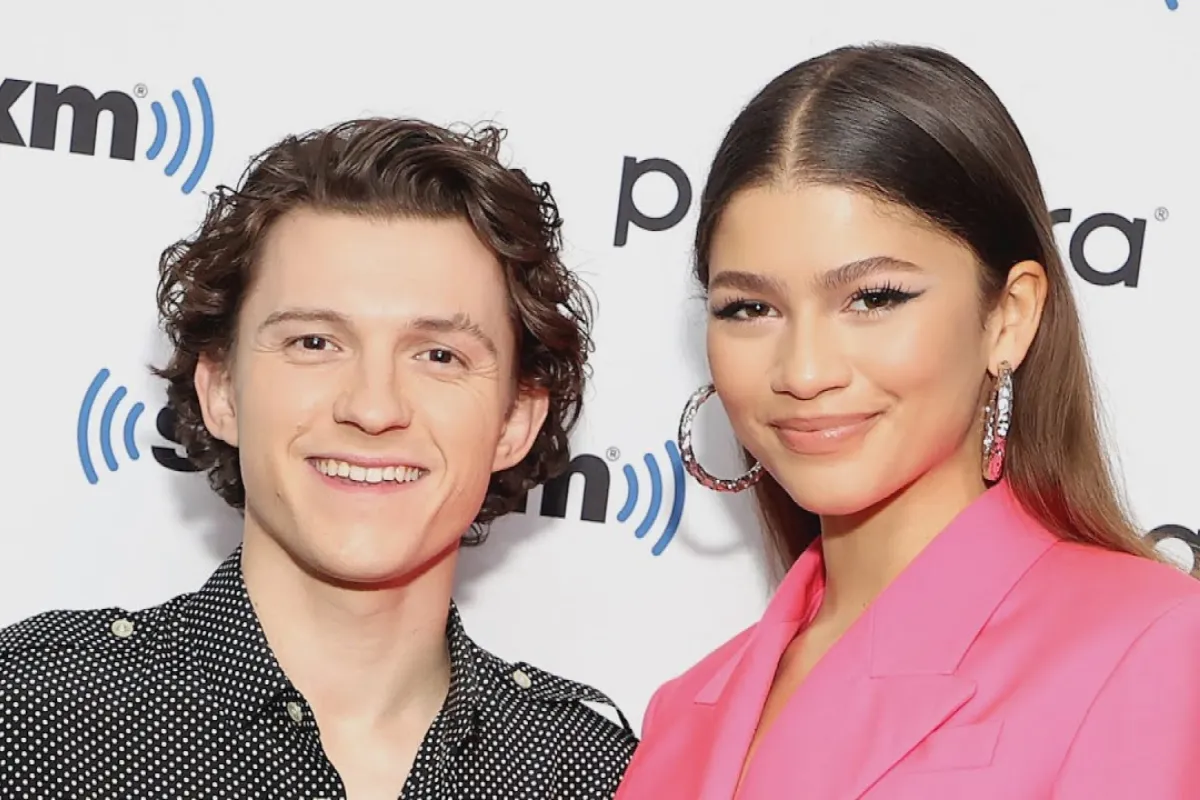 Tom Holland nie la rupture avec Zendaya