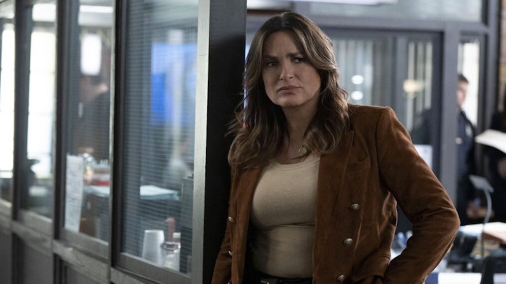 La saison 25 de SVU plonge profondément dans l’esprit de Benson