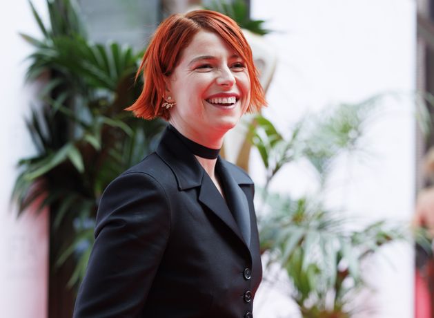 Jessie Buckley évoque un moment émouvant lorsqu’elle rend hommage à Sinéad O’Connor