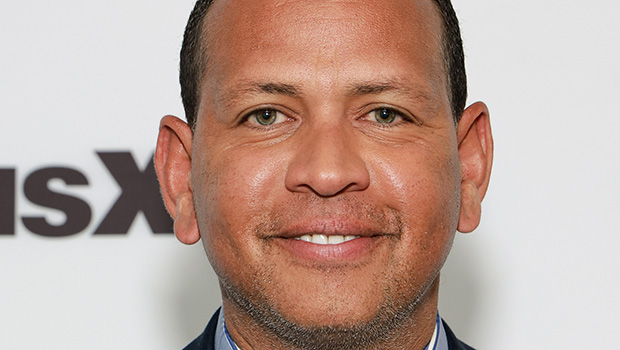 Alex Rodriguez répond à un critique sur son bronzage nocturne – Hollywood Life