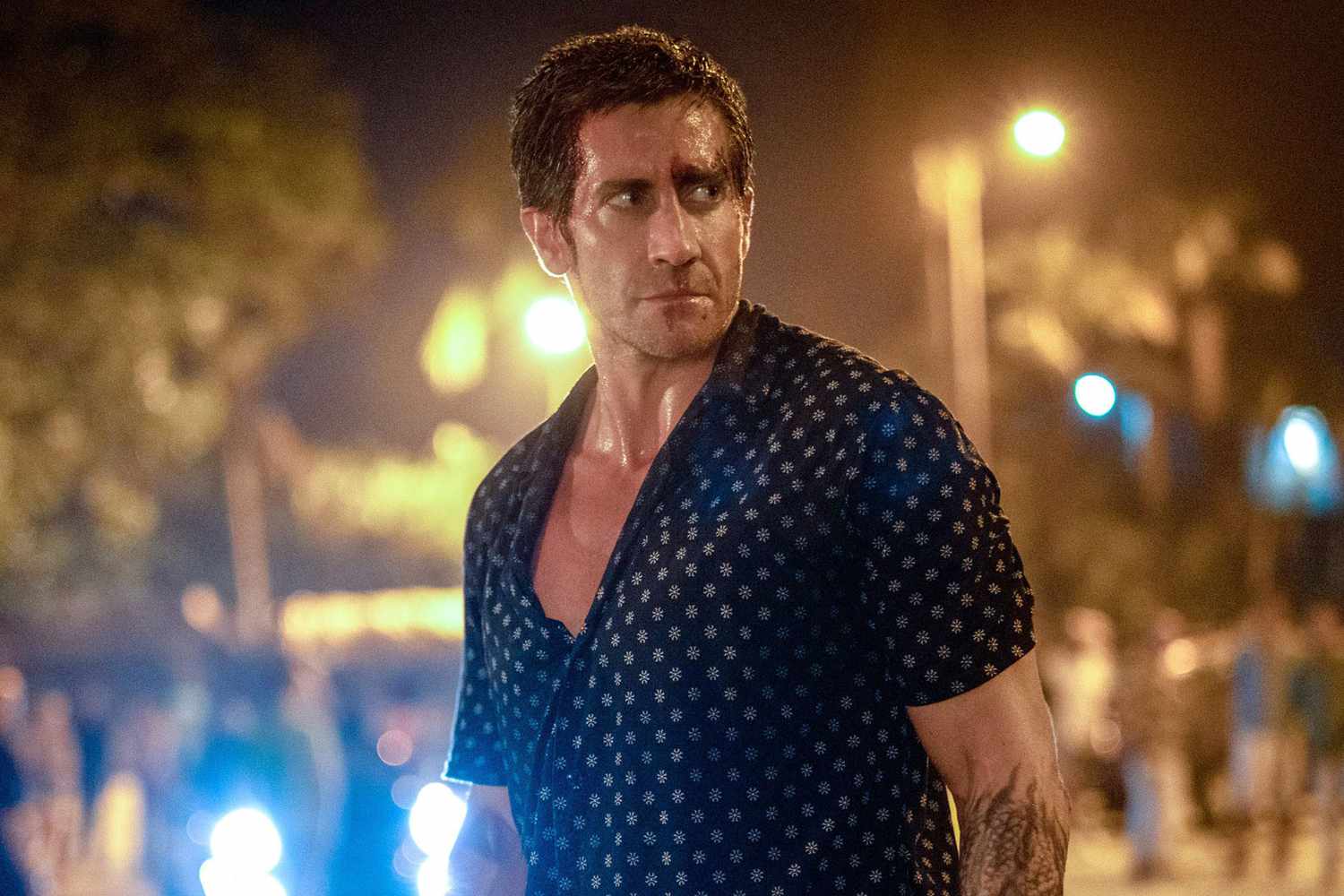Amazon nie utilisation IA pour voix acteurs film ‘Road House’ face à plainte