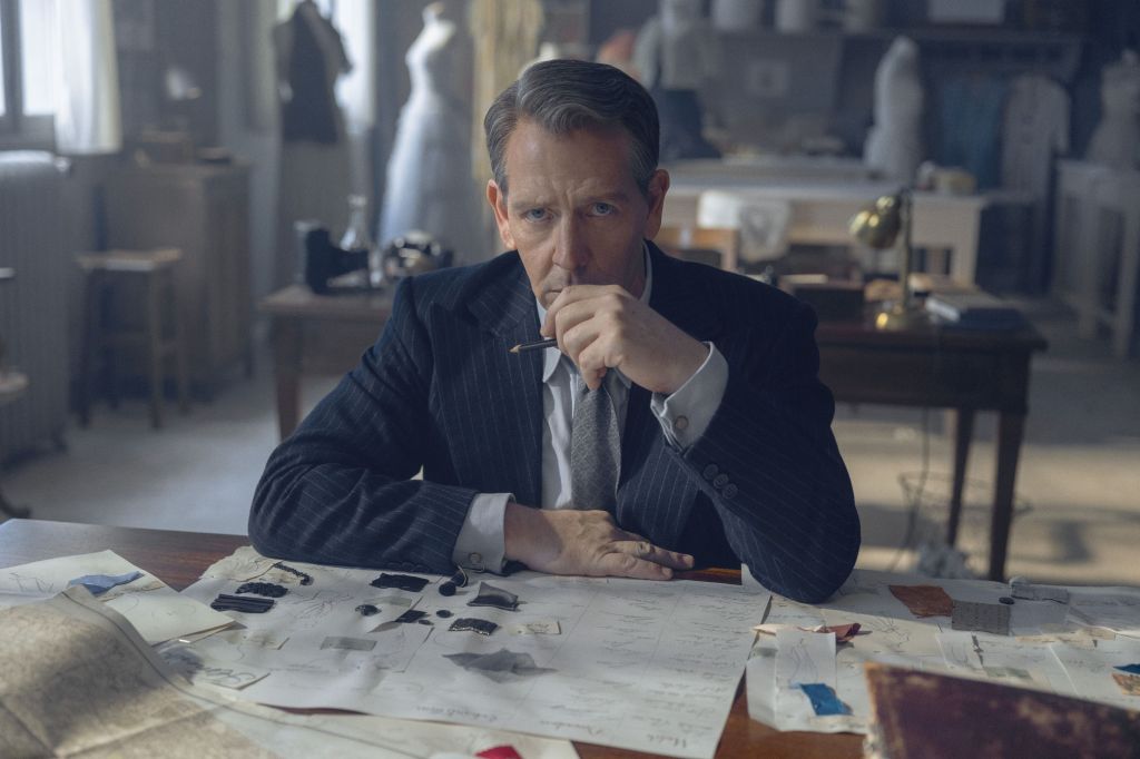 Ben Mendelsohn incarne le style ‘The New Look’ de Christian Dior