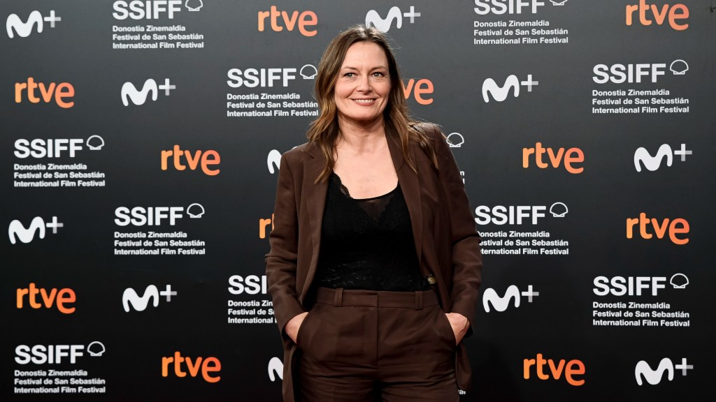 Catherine McCormack rejoint Colin Firth dans la série Lockerbie sur Peacock et Sky