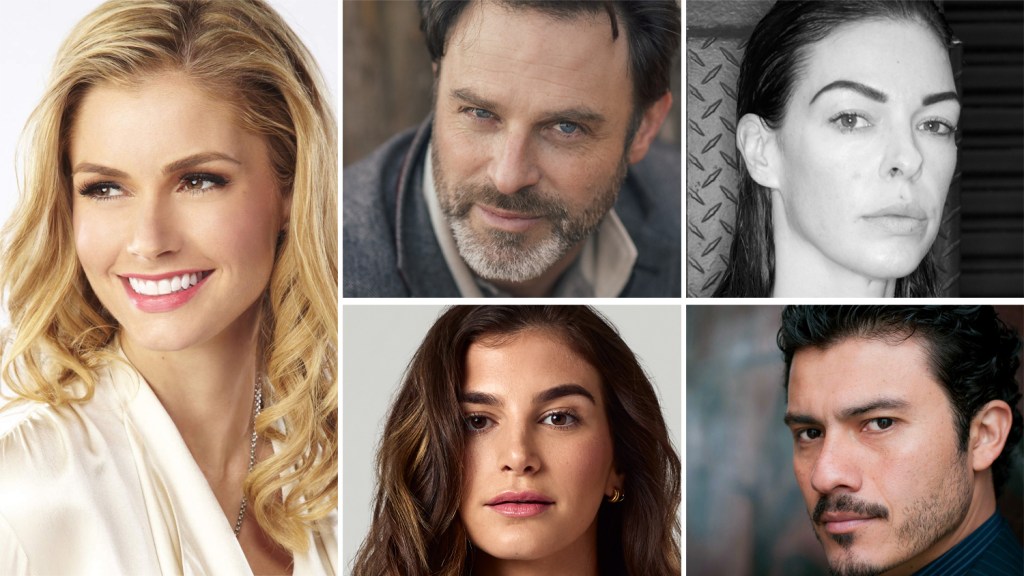 Cinq acteurs dans un drame adolescent Netflix