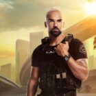 Shemar Moore posing as Sergeant Daniel 