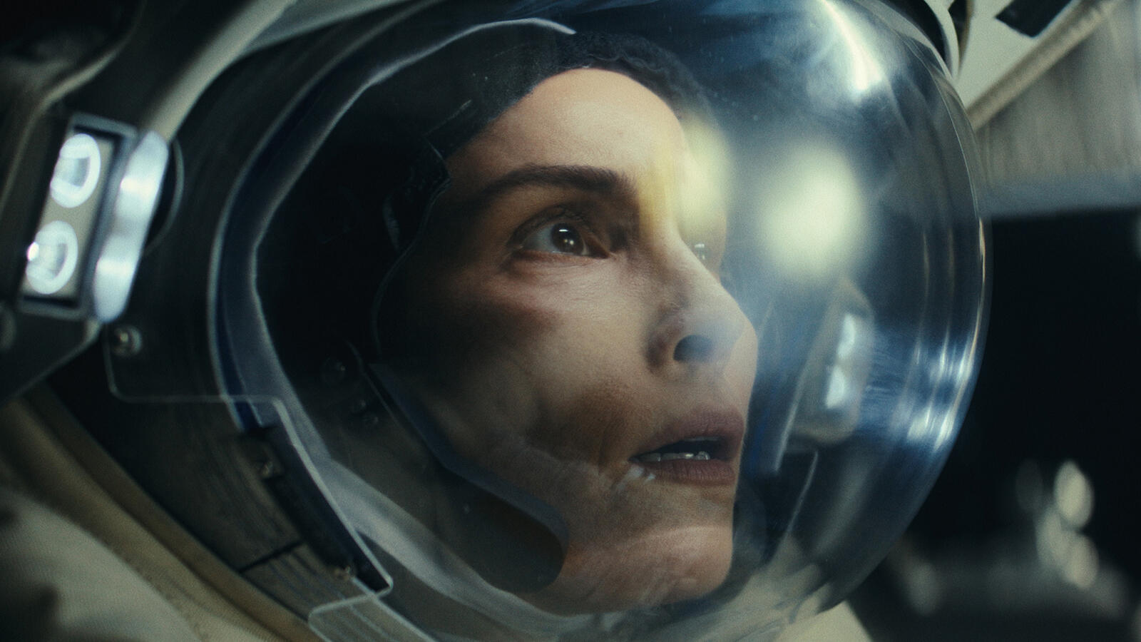 Critique de la série Constellation : le thriller spatial d’Apple TV+ déroute le public