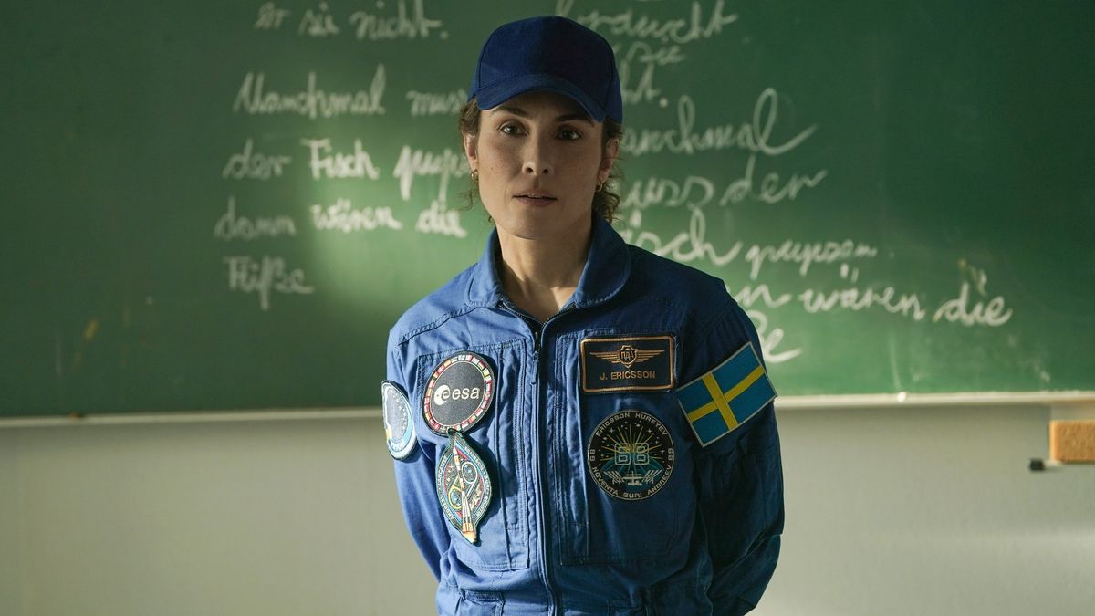 Critique épisode 4 de la saison 1 de ‘Constellation’: Un drame captivant contrebalançant un mystère mince