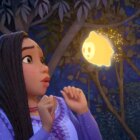 Asha (Ariana Debose) with a star in Wish