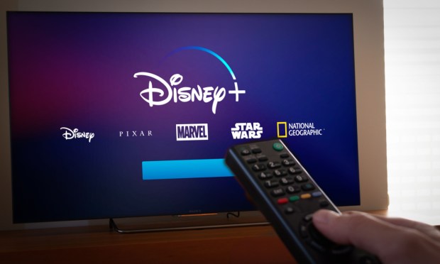 Disney+ durcit sa politique contre le partage de mots de passe aux États-Unis