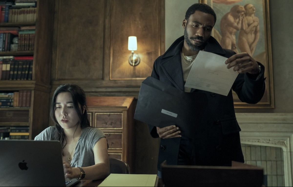 Donald Glover et Maya Erskine dans Mr. and Mrs. Smith sur Amazon Prime