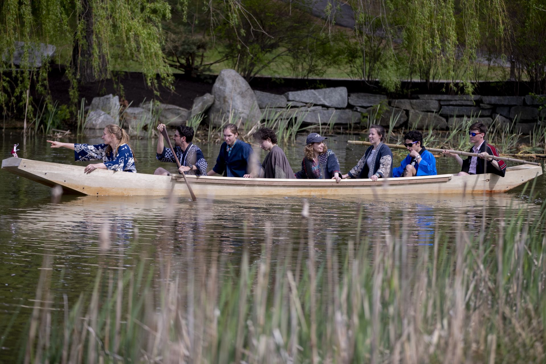Étudiants construisent bateaux pour série TV Shōgun