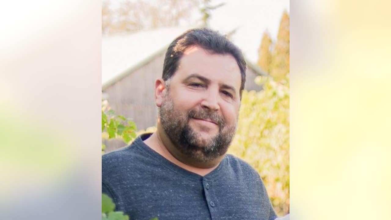 Funérailles de Joseph Aponte, employé de Sugar Land, tué par des fuyards de la police