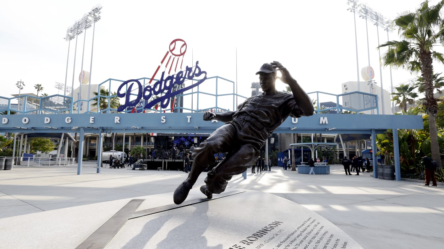 Guide complet pour regarder les matchs des Dodgers à la télé en 2024, avec ou sans câble