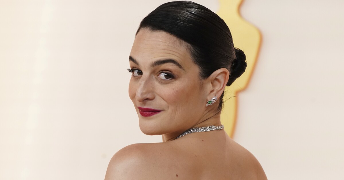 Jenny Slate : un stand-up spécial “Professionnelle expérimentée” comme une histoire d’amour inversée