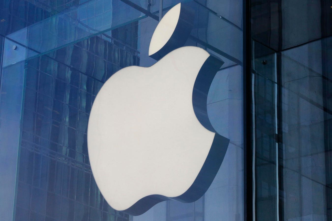 La clé de l’avenir d’Apple réside dans les services, pas les appareils