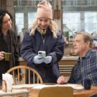 Sara Gilbert, Lecy Goranson, and John Goodman in 