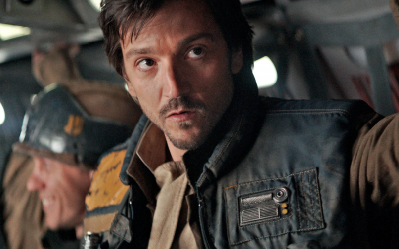 La série “Andor” de Diego Luna sur Disney+ va bouleverser le canon de “Star Wars”, selon le showrunner