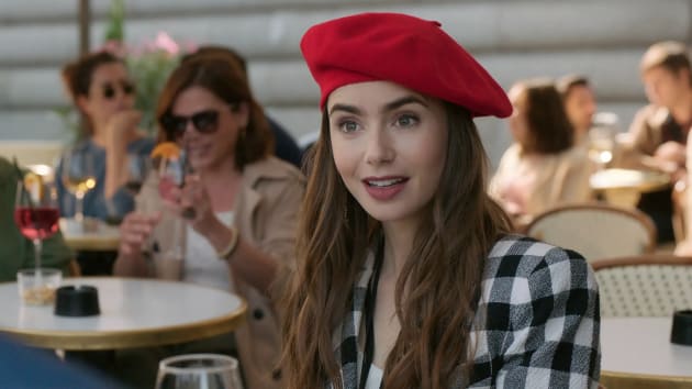 La stratégie 2024 de contenu de Netflix : Emily à Paris, Harry et Meghan, Michael Shannon en président US
