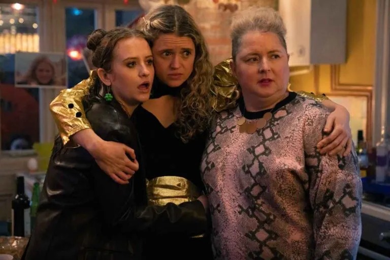 Nouvelle bande-annonce et visuel clés de la saison 2 de la comédie Hulu sortis (à regarder) – Séries TV annulées et renouvelées, cotes d’écoute