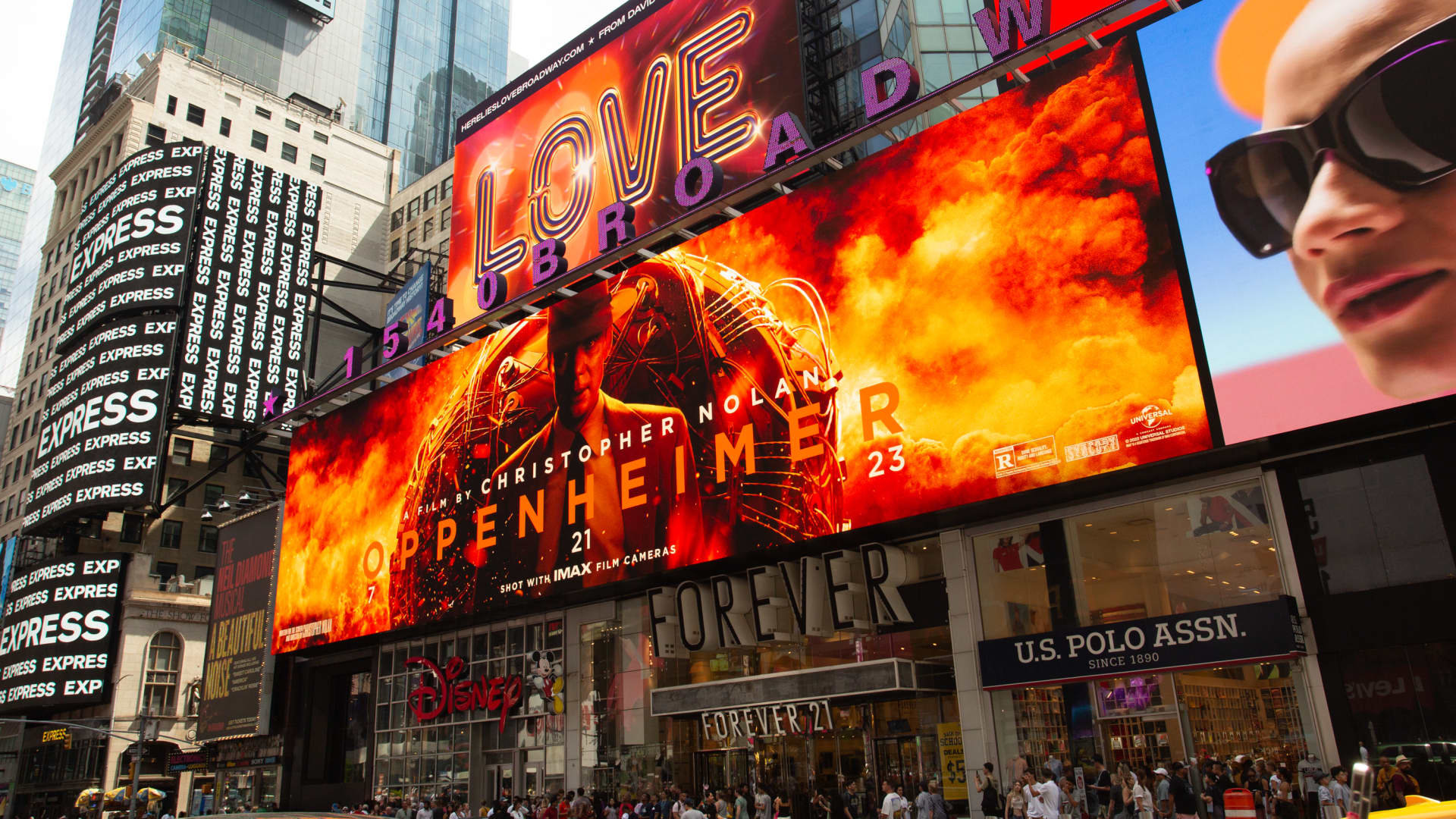 ‘Oppenheimer’ en route pour les Oscars avec des victoires aux Screen Actors Guild Awards