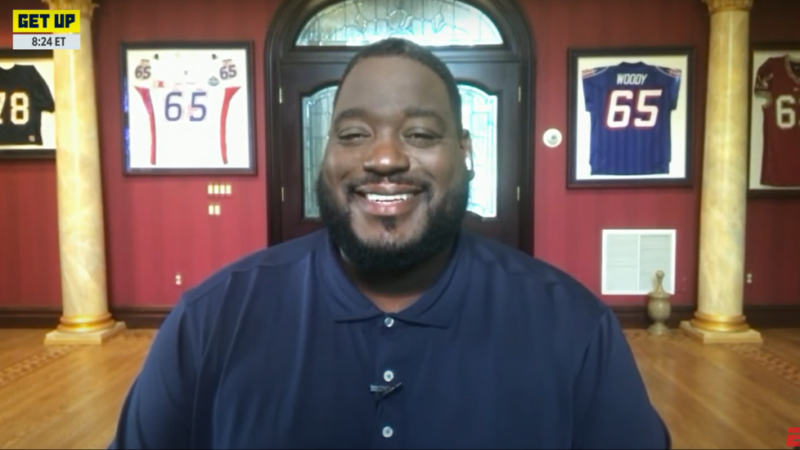 Réaction émouvante de Damien Woody sur la série des Patriots