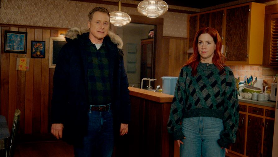 Resident Alien sur Syfy : annulé ou saison quatre ? – séries annulées et renouvelées, audiences