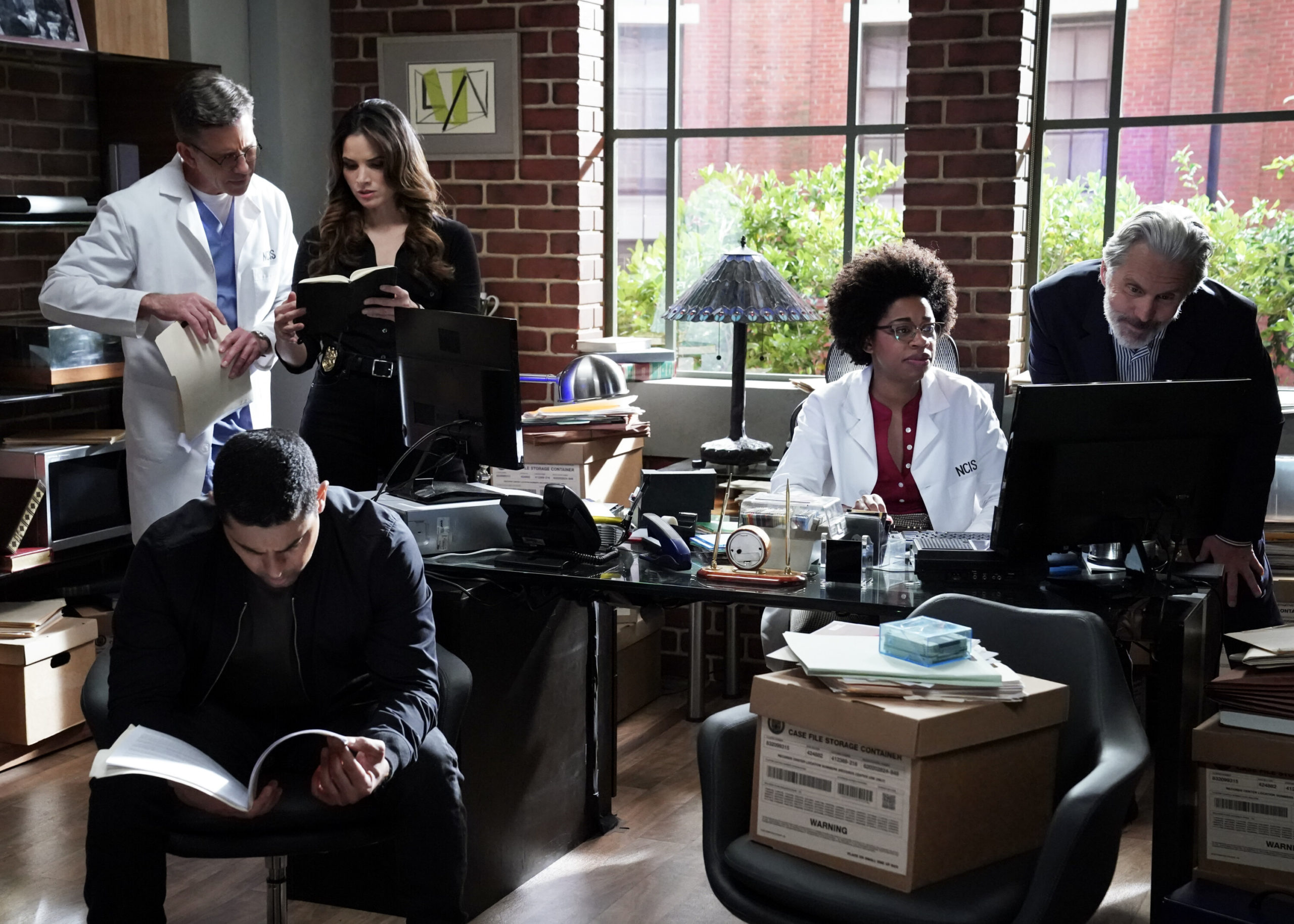 Saison 21 de NCIS : Avis des téléspectateurs et séries renouvelées / annulées – CBS