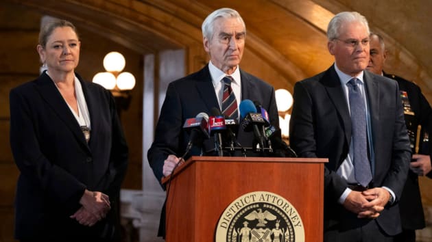 Sam Waterston quitte Law & Order avec une histoire puissante de Jack McCoy