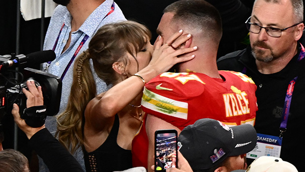 Taylor Swift réagit avec Travis Kelce après le Super Bowl – Hollywood Life