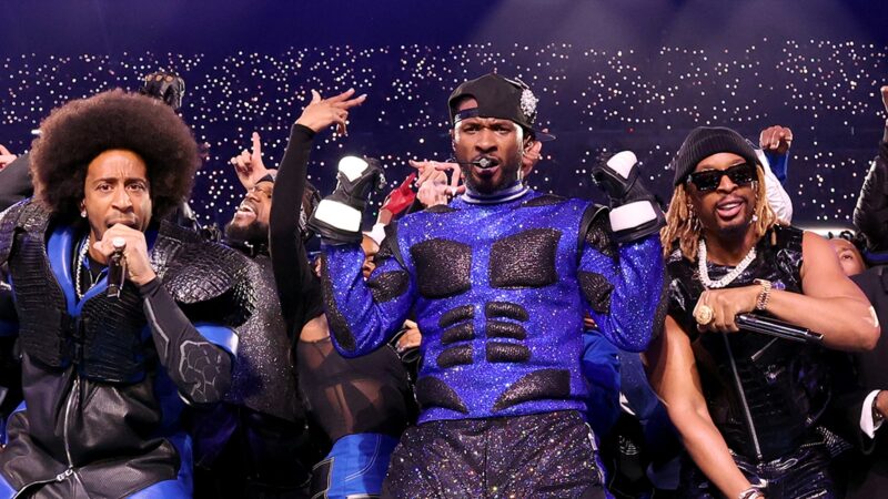 Usher, Alicia Keys, Luda & Lil Jon en concert pour la mi-temps du Super Bowl