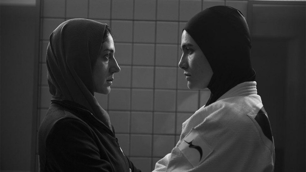 XYZ Films acquiert le drame iranien “Tatami” du réalisateur de “Golda” Guy Nattiv avec Zar Amir Ebrahimi – The Hollywood Reporter