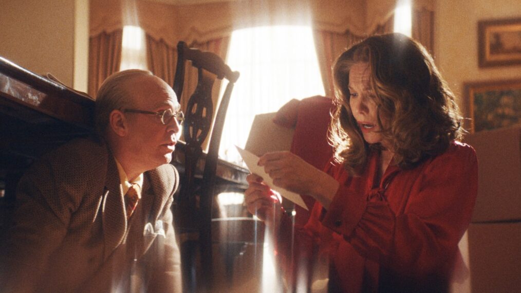 Tom Hollander et Diane Lane dans 'Feud: Capote Vs. The Swans'
