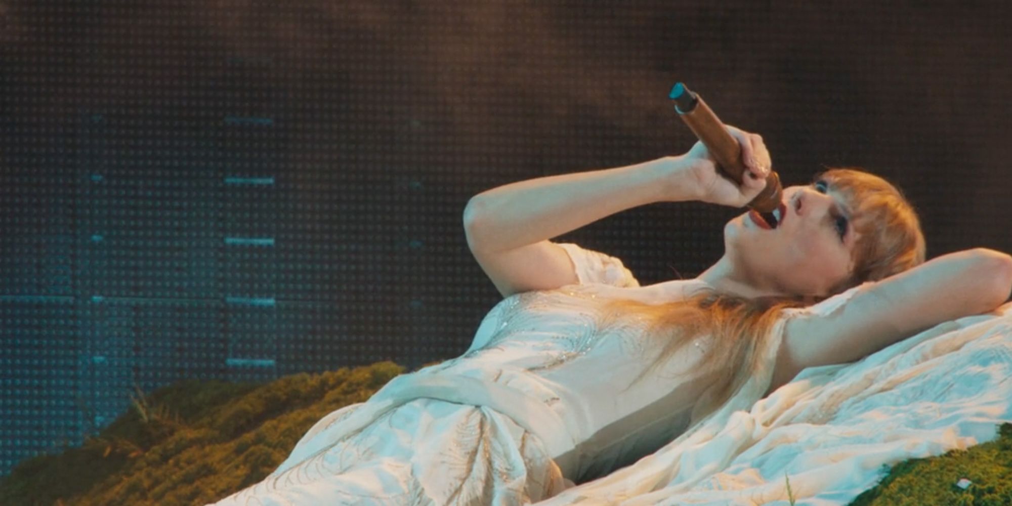 Taylor Swift singing The 1 on The Eras Tour
