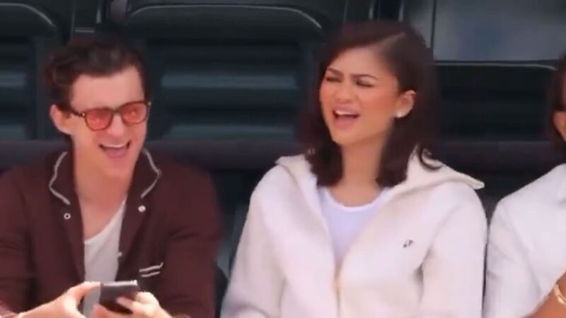 Zendaya et Tom Holland chantent Whitney Houston : performance surprise au BNP Paribas Open.