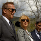 Kevin Costner, Kelly Reilly, and Wes Bentley in 