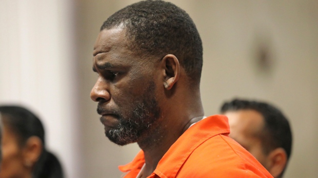 Affaire R. Kelly : son avocate plaide pour l’annulation des condamnations
