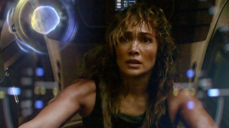 Découvrez le trailer du film de science-fiction Atlas avec Jennifer Lopez.