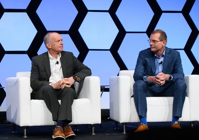 Delta Air Lines et Hughes discutent de l’avenir des connexions en vol