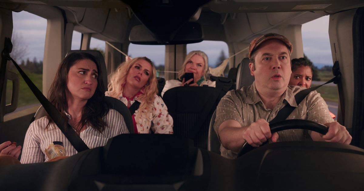 Girls5Eva Saison 3 : Une critique hilarante avec un casting brillant
