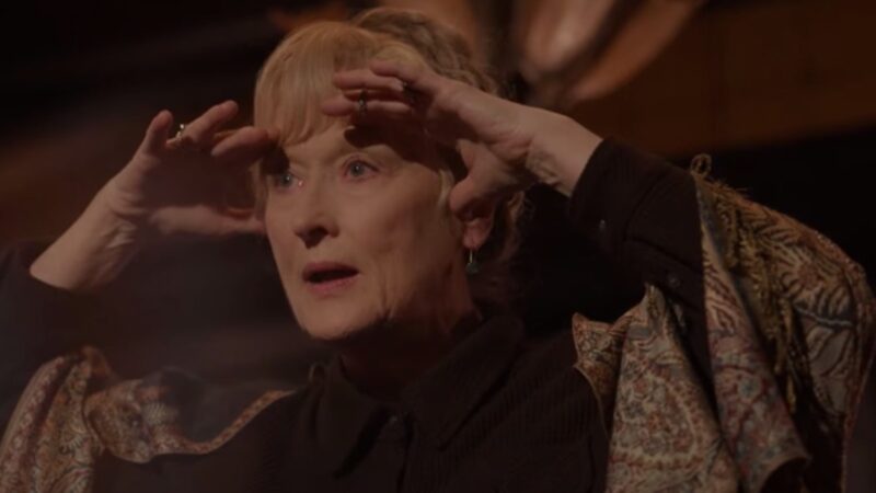 Meryl Streep se souvient de sa performance de chant lors de sa première apparition dans Only Murders in the Building